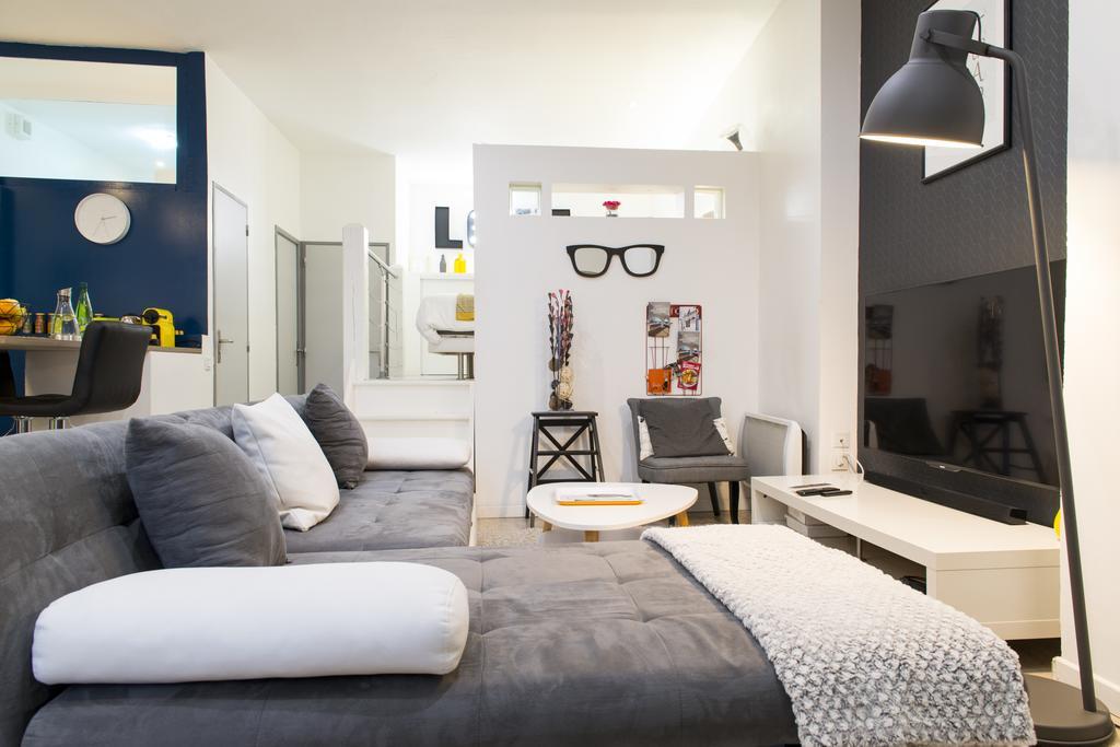 Апартаменты Unsejouranantes- Loft Cassard Экстерьер фото