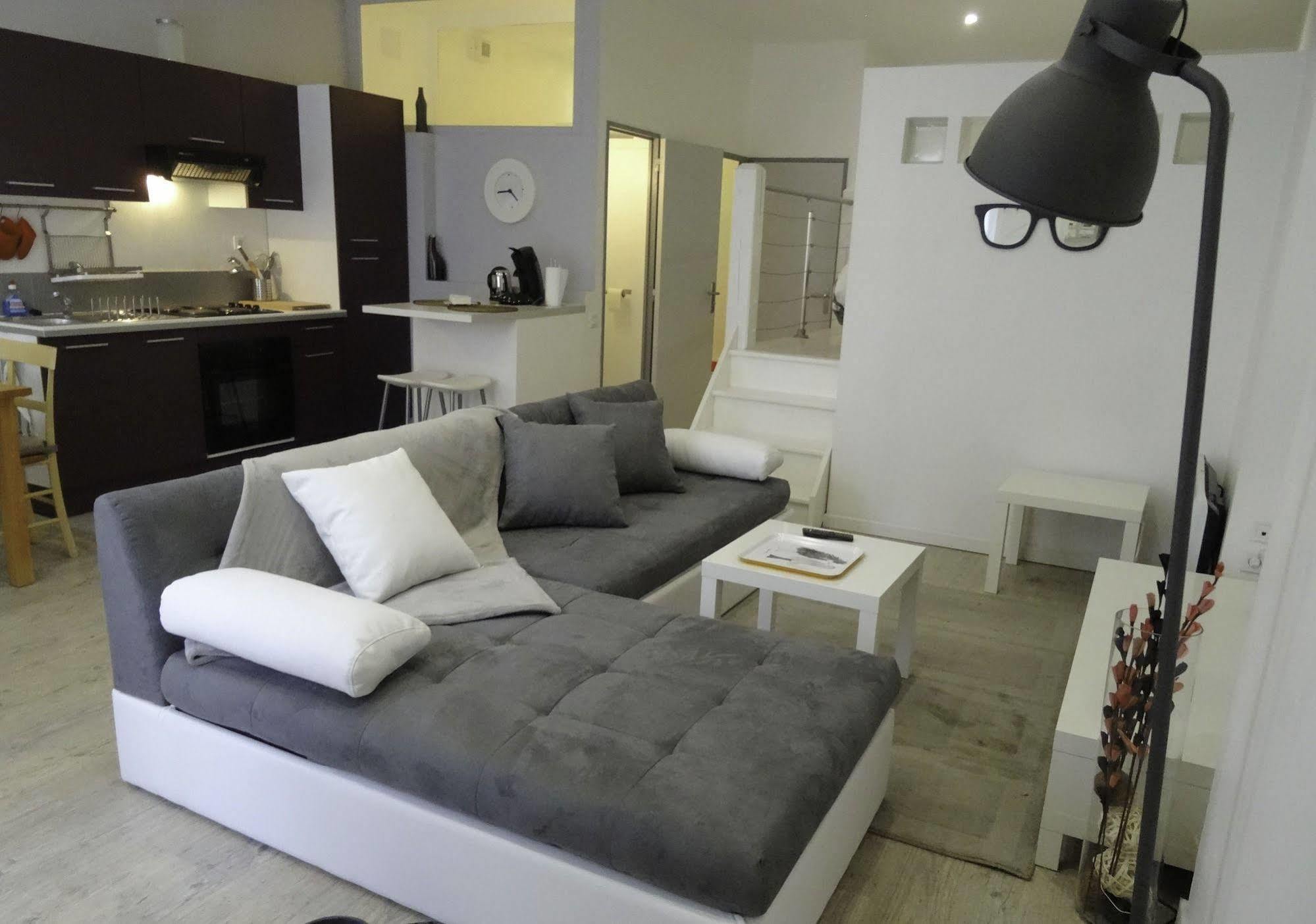 Апартаменты Unsejouranantes- Loft Cassard Экстерьер фото